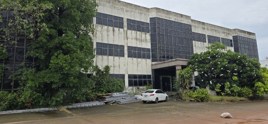 - ขายโรงงานพร้อมที่ดิน ผังเมืองสีม่วง ทำเลศักยภาพบางนา ตราด ใกล้สุวรรณภูมิ