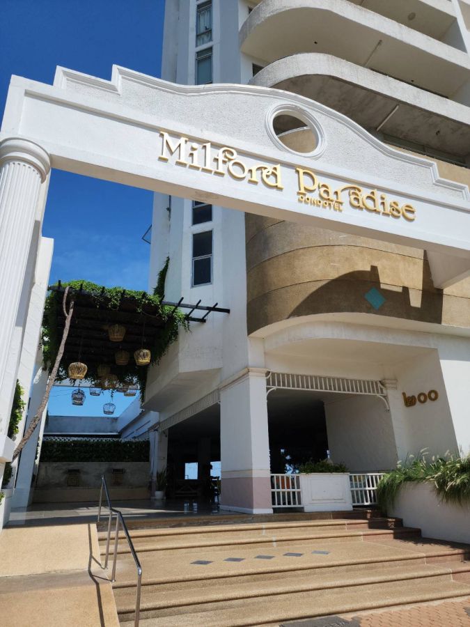 - ขายคอนโด Milford Paradise หัวหิน ชั้น 9 ติดหาดส่วนตัว วิวทะเล รีโนเวทใหม่ เฟอร์นิเจอร์ครบ ใกล้หาดหัวหิน