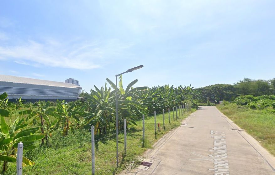 - ขายที่ดินเปล่า ขนาด486ตรว ใกล้รถไฟฟ้าสายสีเหลืองศรีนครินทร์38และซีคอนสแควร์ ศรีนครินทร์ ซอยศรีนครินทร์36 เขตสวนหลวง กทม