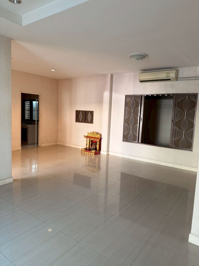 - ขายบ้านเดี่ยว 2 ชั้น 56.2 ตร.ว หมู่บ้านบุราสิริ งามวงศ์วาน-ประชาชื่น (ซอย3)