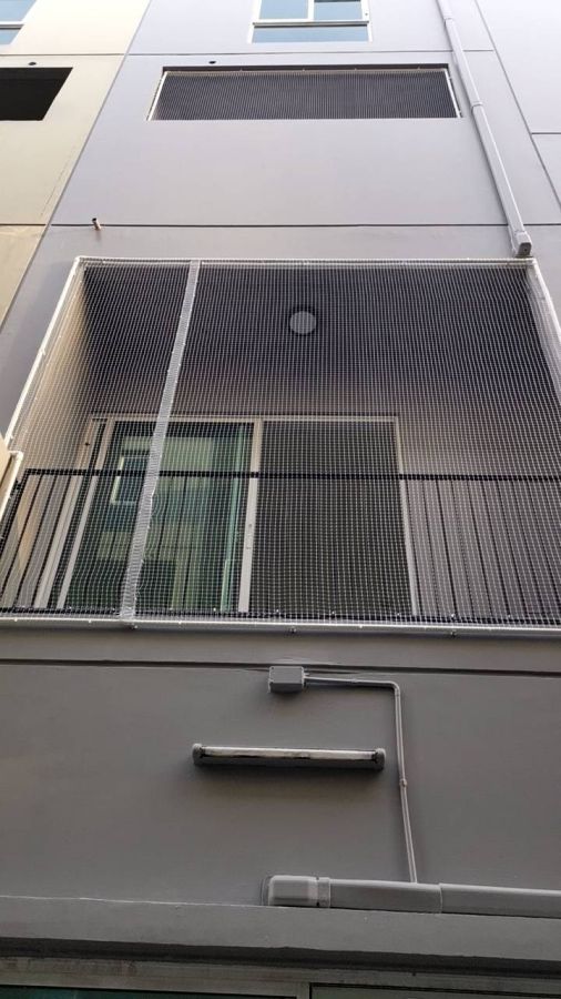 - รีโนเวทใหม่ ทาวน์โฮม 3.5 ชั้น 22 ตร.ว หมู่บ้านพาทิโอ แจ้งวัฒนะ-เมืองทอง