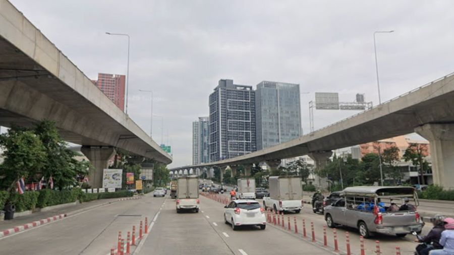 - ขายที่ดินพร้อมสิ่งปลูกสร้าง ทำเลดี ถนนสวย