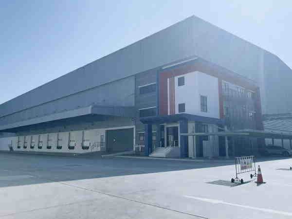 - ให้เช่าคลังสินค้ามาตรฐานสูง ย่านบางนา-ตราด กม.34 พื้นที่ 12,000 ตรม. บางปะกง ฉะเชิงเทรา