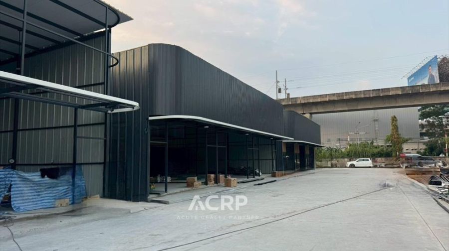 - ให้เช่า โกดัง / โชว์รูม / ออฟฟิศ พัฒนาการ 25 สวนหลวง สร้างใหม่ พร้อมออฟฟิศ