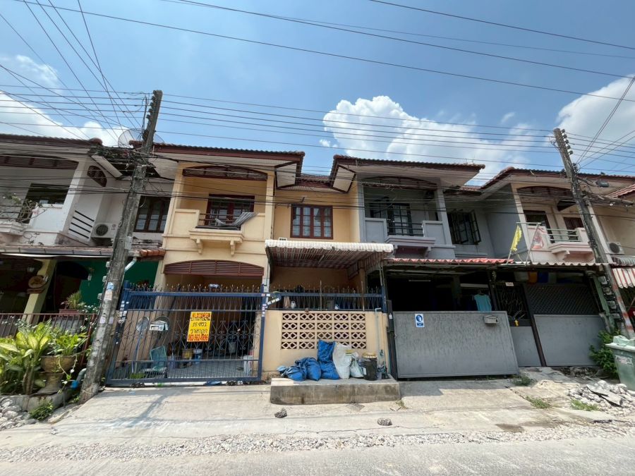 - ขายบ้าน 2 ชั้น หมู่บ้านพรธิสาร5 คลอง7 ธัญบุรี