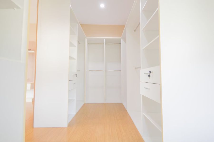 - ถูกที่สุดในย่านนี้!! บ้านเดี่ยว 2 ชั้น ม.กรีนลีฟ ซ.ราษฎร์อุทิศ 11/2 บ้านสวยดูแลอย่างดี ใกล้รถไฟฟ้า โลตัส ตลาดมีนบุรี