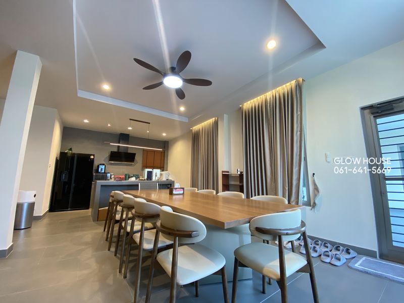 - ให้เช่า โฮมออฟฟิศระดับพรีเมียม สไตล์ Modern Luxury Phatthanakan 44 | เข้าออกได้หลายเส้นทาง พัฒนาการ 44 / 38 / 32 / 30 / 20 เชื่อมต่อได้ทั้งหมด