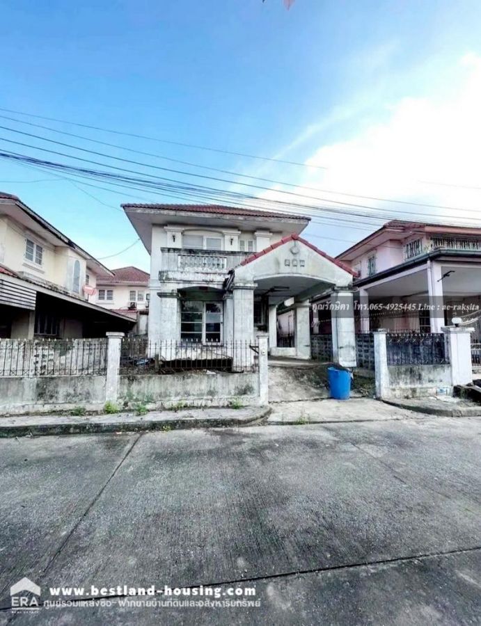 - ขาย ที่ดิน 50.6 ตร.วา พร้อมบ้านเดี่ยว 2ชั้น ม.โกลเด้นเพลซ ฉลองกรุงซ.22 ใกล้สามแยกเจ้าคุณทหารเขตลาดกระบัง ใกล้สนามบินสุวรรณภุมิ ต่ำกว่าประเมินกรมที่ดิน