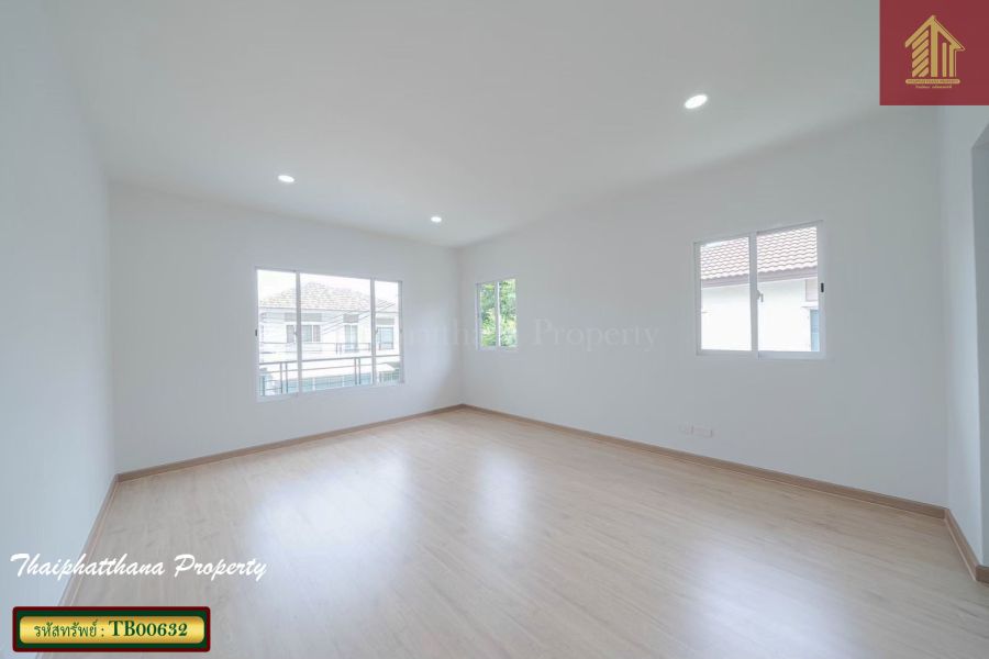 - บ้านเดี่ยวหลังใหญ่ โซนบางนา กิ่งแก้ว บางพลี รีโนเวทใหม่ สวย พร้อมอยู่