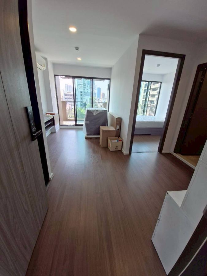 - ขายคอนโดดิ ออริจิ้น รัชดา-ลาดพร้าว ชั้น 6 ทำเลดี เดินทางสะดวก ใกล้รถไฟฟ้า MRT ลาดพร้าว