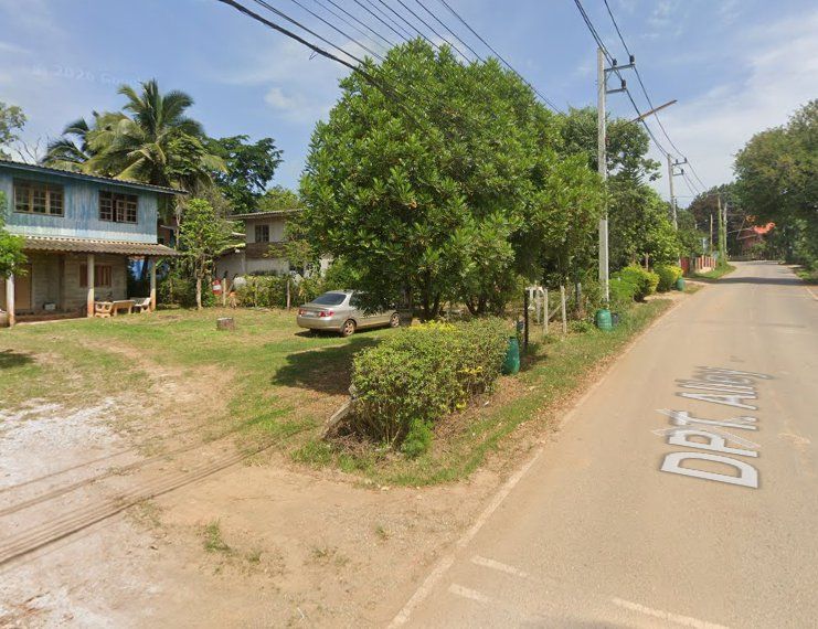 - ขายที่ดินหมูสีติดวิวเขาใหญ่ 350 ตรว. ติดถนนซอยโยธาธิการใกล้ทอสกาน่าวัลเลย์-3กม. อ.ปากช่อง นครราชสีมา