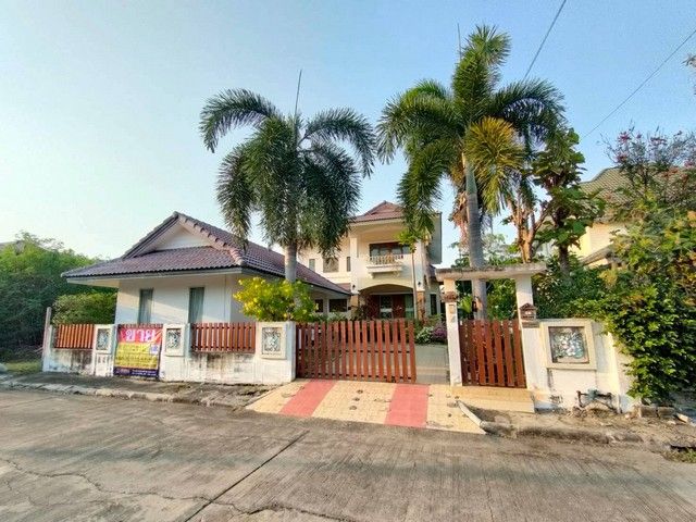 - ขายบ้านเดี่ยว 2 ชั้น 102วา หมู่บ้านสวนปาล์ม โซนเลควิว ถนนสหกรณ์ เมืองสมุทรสาคร ZW661