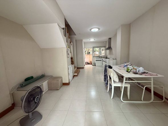 - ขายทาวน์เฮ้าส์ 3 ชั้น คาซ่า ซิตี้ นวลจันทร์2