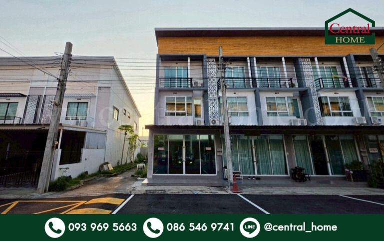 - โฮมออฟฟิศ 3 ชั้น หลังมุม 19.7 ตารางวา โครงการอาร์ เค พาร์ค 2 สายไหม