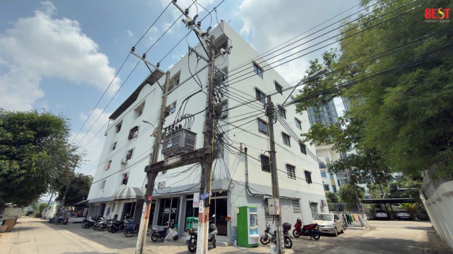 - ขายยกพอร์ต 57 ห้อง พึ่งบุญแมนชั่น รามอินทรา 79 ทำเลศักยภาพตรงข้าม โรงพยาบาลสินแพทย์ รามอินทรา ผู้เช่าเต็มต่อเนื่อง พร้อมรับรายได้ทันที