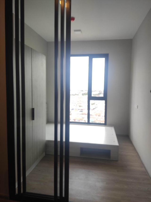 - ขายดาวน์ พลัม คอนโด นิวเวสต์ บางใหญ่ Plum Condo New West Bangyai ถนนรัตนาธิเบศร์