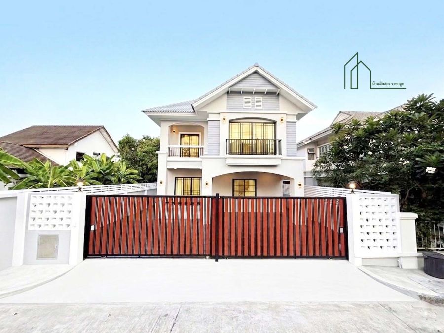 - บ้านเดี่ยวหลังใหญ่ หมู่บ้านทิพธนา เพชรเกษม 55 บางแค ใกล้ MRT หลักสอง