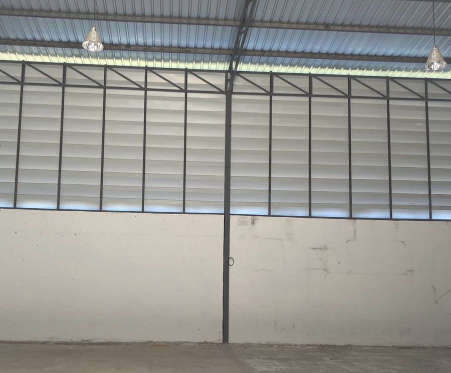 - คุณลูกค้ามองหาโกดังอยู่ใช่ไหมคะ แนะนำที่นี่เลย โกดังว่างให้เช่าย่านสายไหม31 พื้นที่ใช้สอยคุ้มค่า เก็บสต็อกสินค้าได้จุใจไปเลย มีสิ่งอำความสะดวกมากมาย