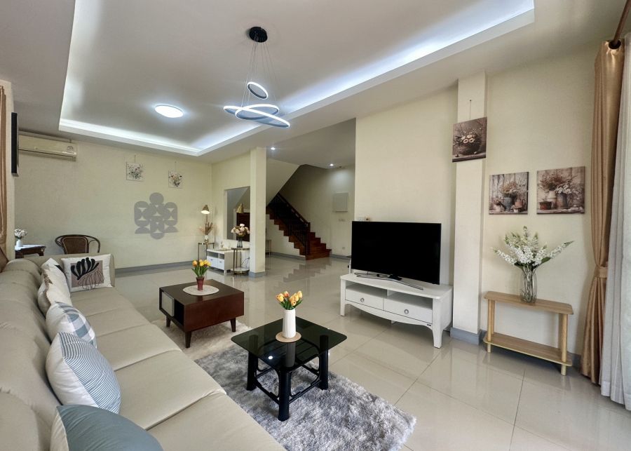 - บ้านแฟด ในเวิลด์คลับแลนด์เชียงใหม่ ใกล้โรงเรียน ร้านอาหาร แหล่งท่องเที่ยว