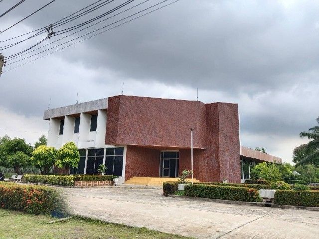 - ขายโรงงานนวนคร พื้นที่ 110-3-35 ไร่ ต.คลองหนึ่ง อ.คลองหลวง จ.ปทุมธานี