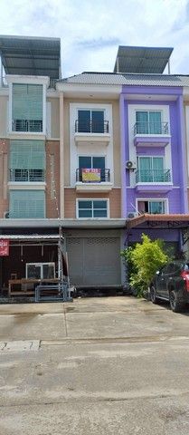 - ขายอาคารพาณิชย์ 3.5 ชั้น 16 ตารางวา ทำเลทองย่านพุทธบูชา 39 ใกล้แยกวัดโอภาสี พร้อมเข้าอยู่ ทำเลศักยภาพสูงที่เชื่อมต่อได้หลายเส้นทาง