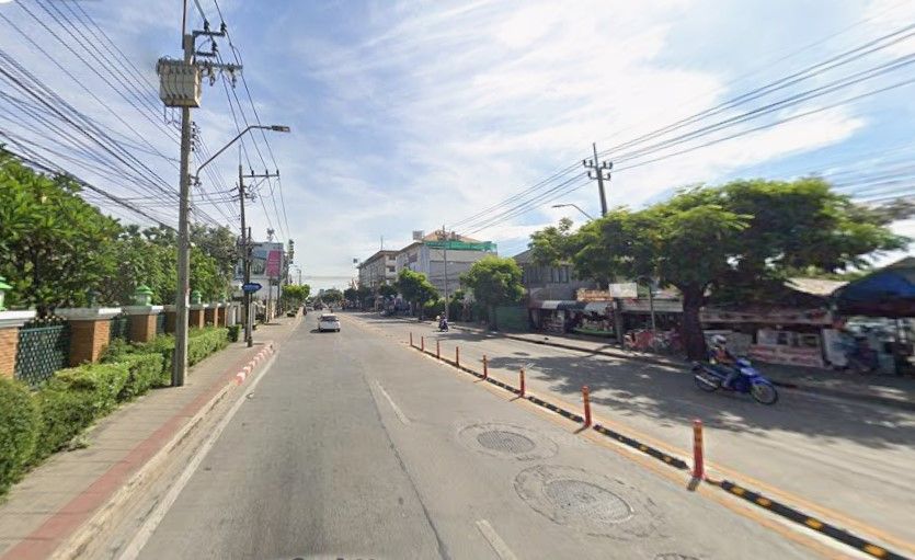 - ขายที่ดิน ถนนเฉลิมพระเกียรติ ร.9 ซอย 48 ใกล้โรงเรียนนานาชาติ Pan Asia