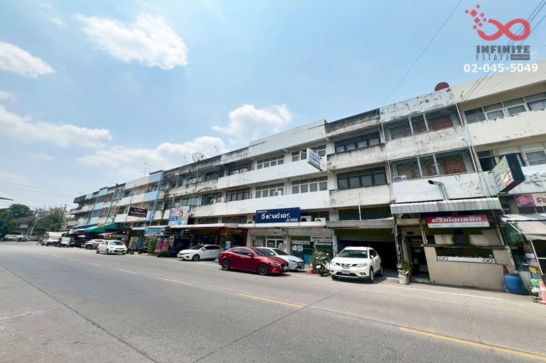 - ขายอาคารพาณิชย์ 3.5 ชั้น 16 ตร.ว. คู้บอน 27 ทำเลค้าขาย