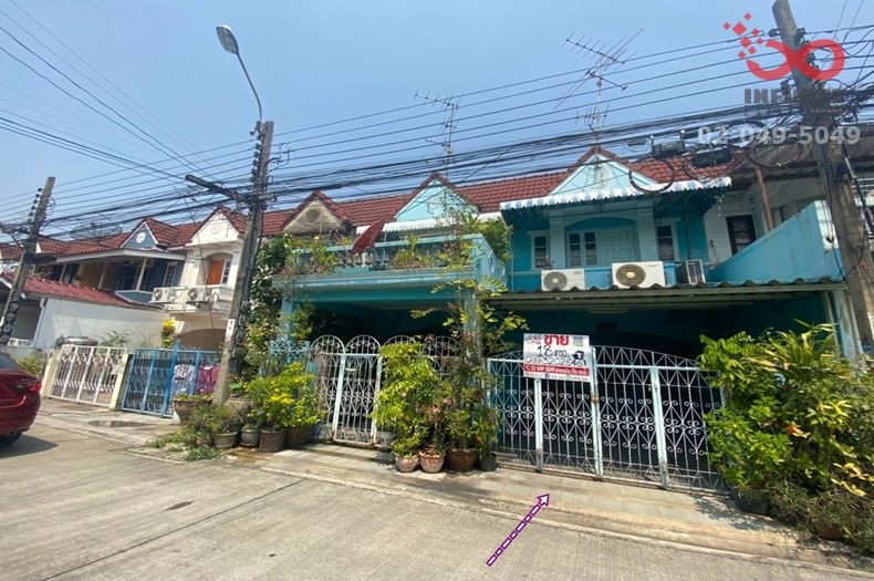 - ขายทาวน์เฮ้าส์ 2 ชั้น หมู่บ้านเย็นสุข ลาดพร้าว 87 แยก 8 ใกล้ทางด่วนเอกมัย รามอินทรา