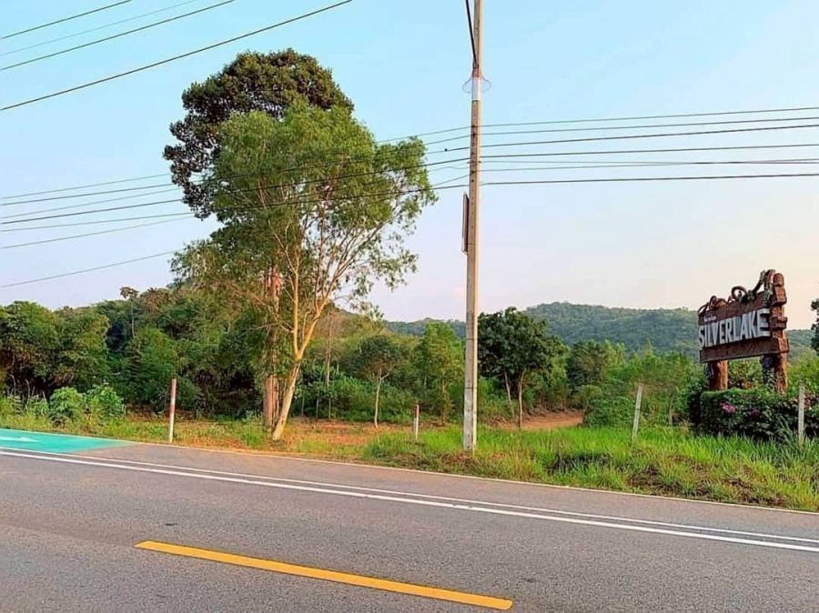 - ขายที่ดินสวย พัทยา บางละมุง จังหวัดชลบุรี