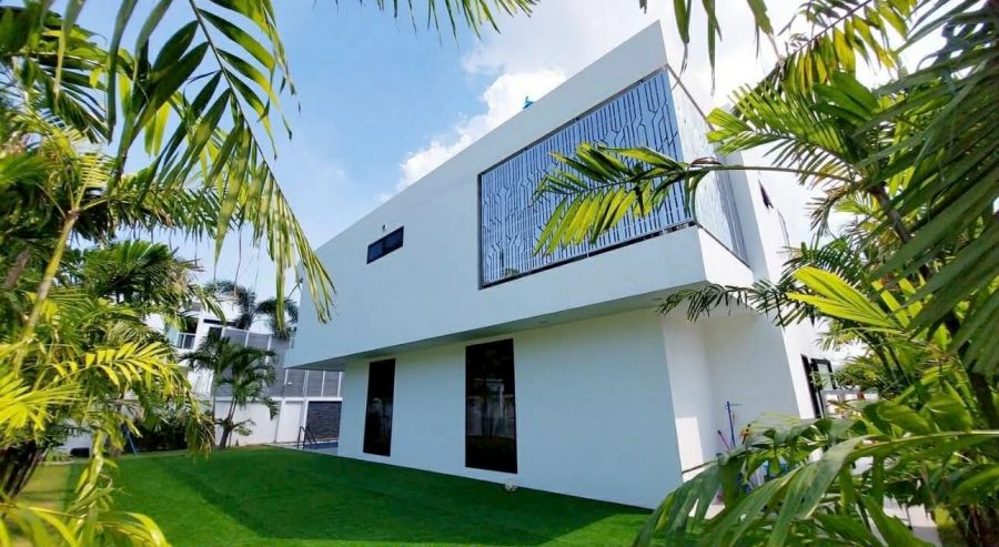 - บ้านหรูสำหรับขาย เมืองพัทยา จังหวัดชลบุรี