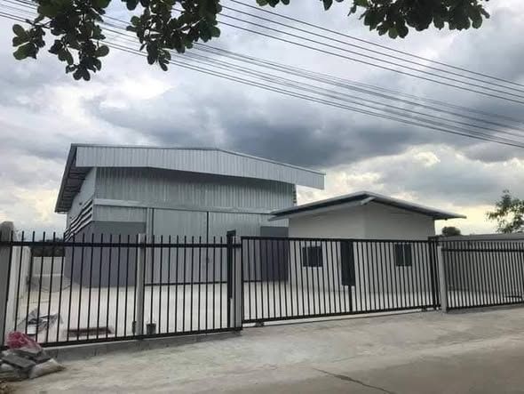 - โกดังให้เช่าโรงงานให้เช่าพร้อมสำนักงานแอร์ลำลูกกาคลอง 7 บึงคำพร้อย ลำลูกกา ปทุมธานี