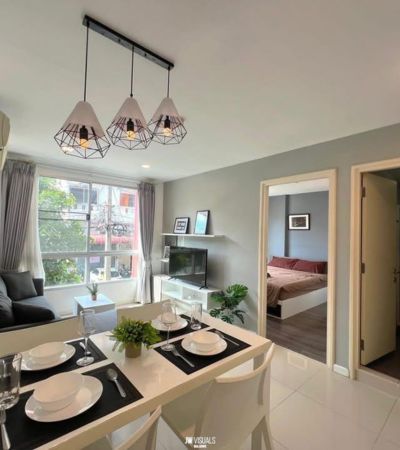 - คอนโดดีเวียง สันติธรรม ทำเลโคตรดี ใจกลางสันติธรรม เฟอร์นิเจอร์ครบห้องพร้อมอยู่ ไม่ต้องแต่งเพิ่ม