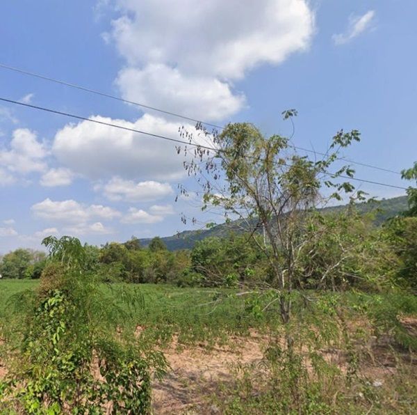 - ขายด่วน ที่ดินแปลงใหญ่ 42 ไร่ วิวเขาสวย กบินทร์บุรี จ.ปราจีนบุรี ทำเลดี