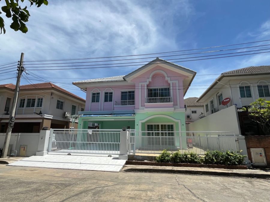 - ขายบ้านเดี่ยว 2ชั้น หมู่บ้านภัสสร19 รีโนเวทใหม่ ทำเลดี อยู่ถนนเมนของโครงการ