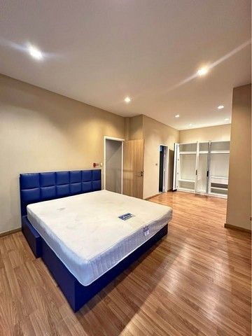 - ให้เช่าบ้านเดี่ยว2ชั้น 4ห้องนอน หมู่บ้านเพอร์เฟคเพลส สุขุมวิท 77 ลาดกระบัง 20/3 ติดโรบินสันลาดกระบัง