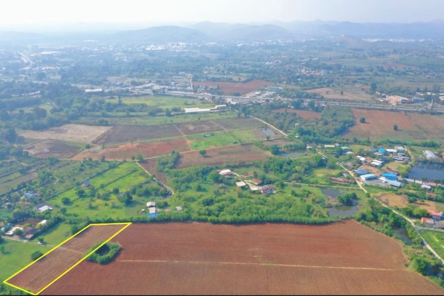 - ขายที่ดินปากช่องเขาใหญ่ ใกล้มอเตอร์เวย์และถนนธนะรัชต์เพียง 5 กม.