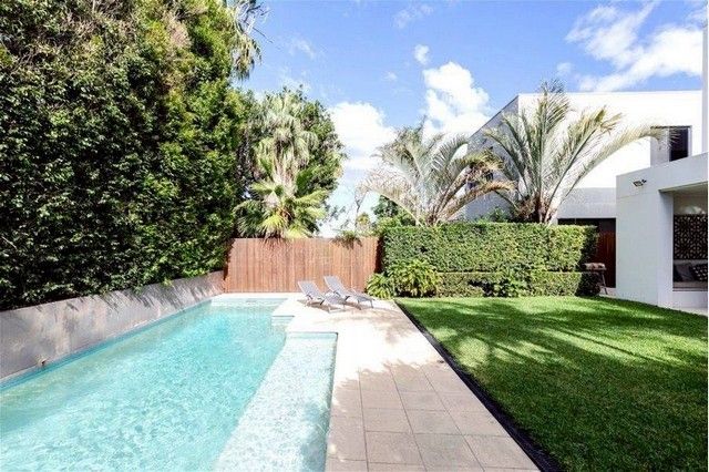 - ด่วน! เซ้งธุรกิจบ้านพัก Pool Villa ใจกลางกรุงเทพ คืนทุนไวใน 1-2 ปี กำไรงาม