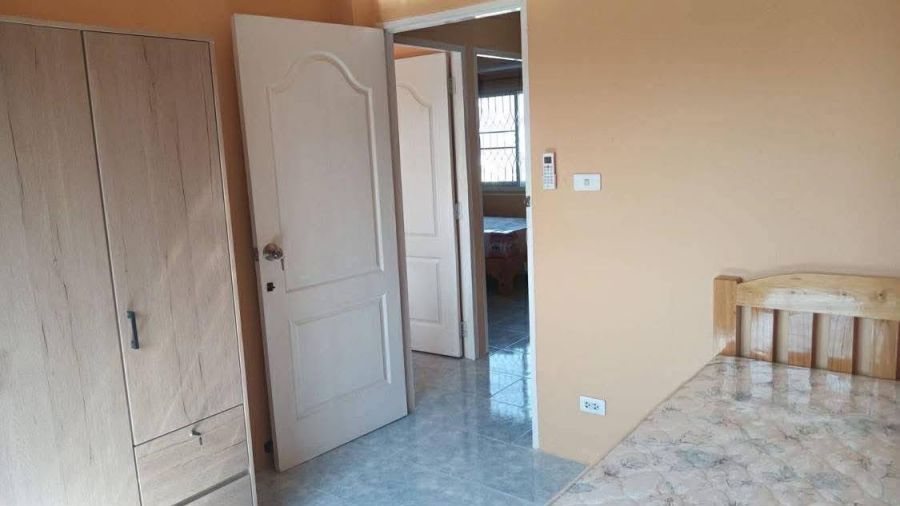 - ขายถูกมาก!! ทาวน์เฮ้าส์ 2 ชั้น รีโนเวทใหม่ แอร์ใหม่ทุกห้องนอน อ.แม่ริม จ.เชียงใหม่ ใกล้ห้าง, รพ., ม.แม่โจ้ฯ