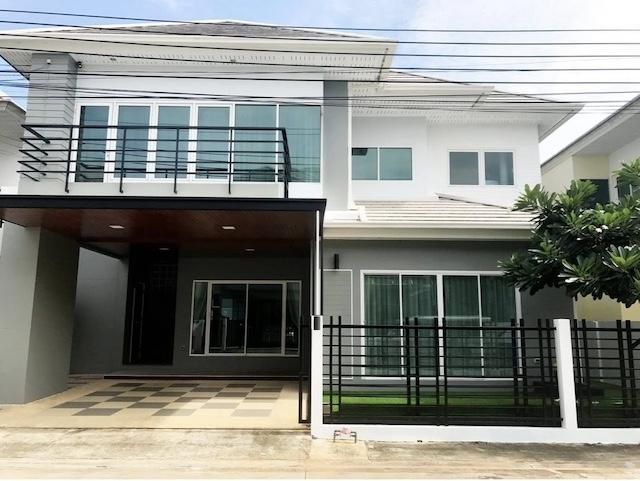 - ทำเลศักยภาพ ราชพฤกษ์-กาญจนาภิเษก! ให้เช่าบ้านเดี่ยว 4 ห้องนอน ใกล้ตลาดพระราม 5 และห้างสรรพสินค้า เดินทางสะดวกทุกเส้นทาง
