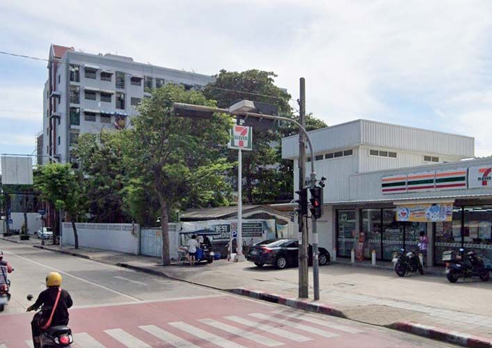 - ที่แปลงมุม 125 ตร.วา ถนนเมน ปากซอยสังคมสงเคราะห์ 1 (ลาดพร้าว 71) วังทองหลาง