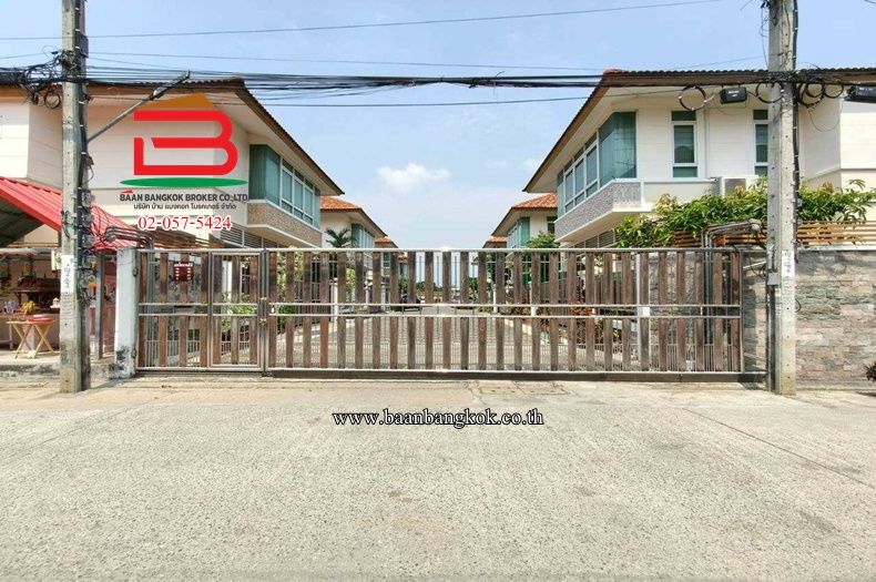 - บ้านเดี่ยว เดอะไพรเวทเฮ้าส์ ฉิมพลี 19 เนื้อที่ 50 ตรว. (ใกล้เซ็นทรัลเวสต์วิลล์) แขวงฉิมพลี เขตตลิ่งชั่น