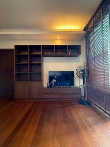 - ให้เช่า คอนโด ควอทโทร บาย แสนสิริ ใกล้BTS ทองหล่อ 1 ห้องนอน 1 ห้องน้ำ ขนาด 50 ตร.ม. ชั้น 7 เฟอร์ครบ พร้อมอยู่ เดินทางสะดวก