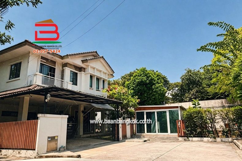 - บ้านเดี่ยว หมู่บ้าน มัณฑนาเลควัชรพล (สุขาภิบาล5 ซอย63/2) เนื้อที่ 86.9 ตรว. (ใกล้อเวนิวสายไหม) ถนนสุขาภิบาล5 แขวงออเงิน เขตสายไหม