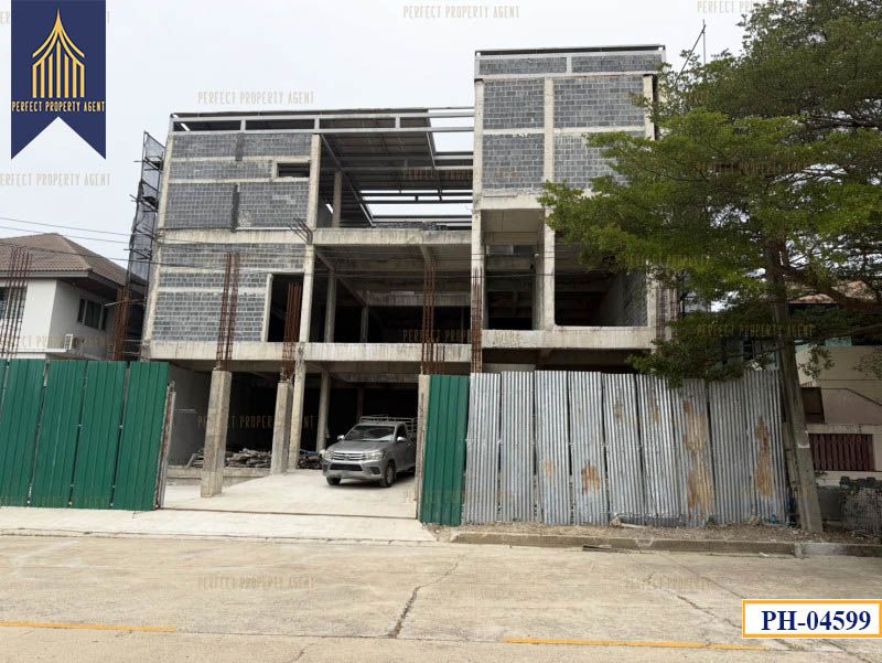 - ขาย บ้านเดี่ยว โมเดิร์น วินด์มิลล์ บางนา กำลังก่อสร้างขายตามสภาพ