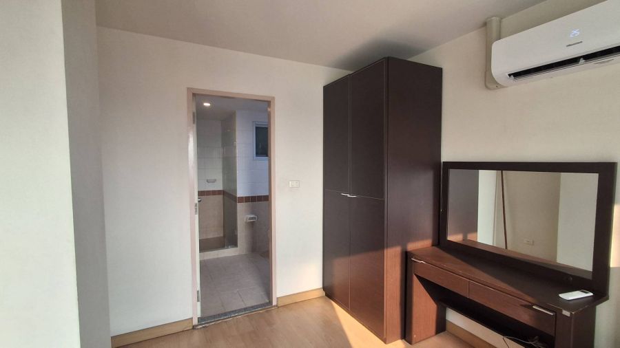 - ปล่อยเช่า เดอะฟิฟท์ อเวนิว คอนโดมิเนียม ( The Fifth Condominium )