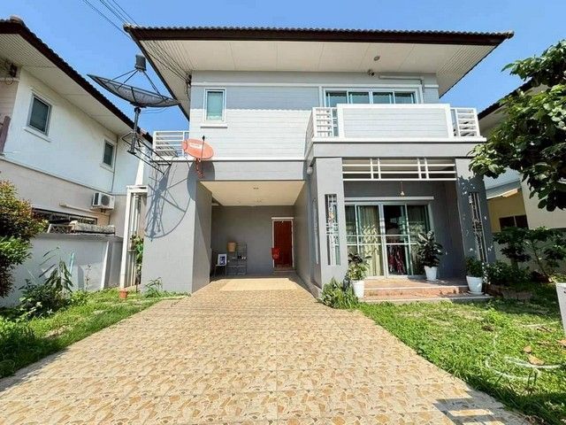 - ให้เช่าบ้านเดี่ยว มบ.ธารดารา 3นอน 3น้ำ มีเฟอร์ พร้อมอยู่ ใกล้เซ็นทรัลศรีราชา เกาะลอย โรงเรียนดาราสมุทร ศรีราชา ชลบุรี