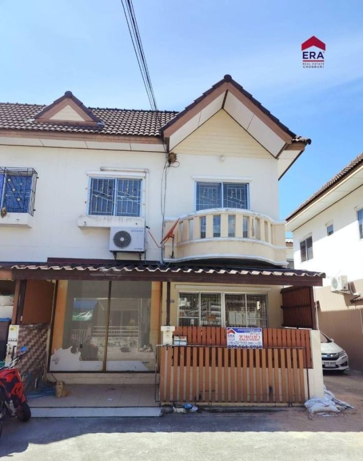 - ขาย/ให้เช่า ทาวน์เฮ้าส์ 2 ชั้น หลังมุม ทำเลศรีราชา