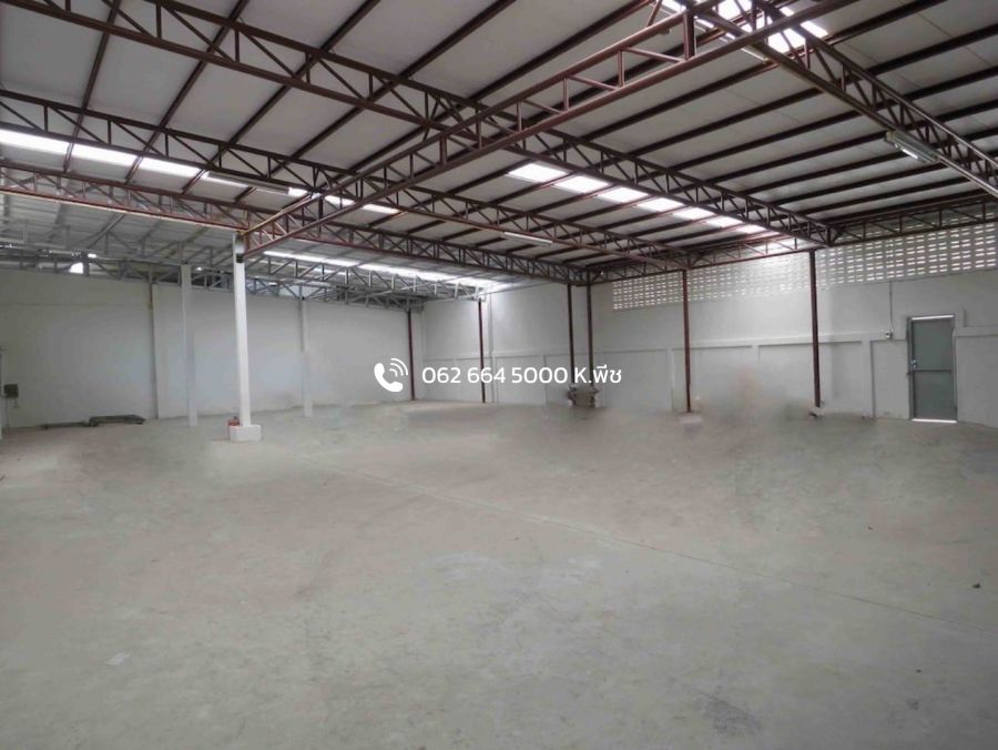 - ให้เช่า โกดังพร้อมสำนักงาน 1,270 ตร.ม. ใกล้ CDC ลาดพร้าว วังทองหลาง เลียบด่วนรามอินทรา ใกล้รถไฟฟ้า ใกล้ทางด่วน