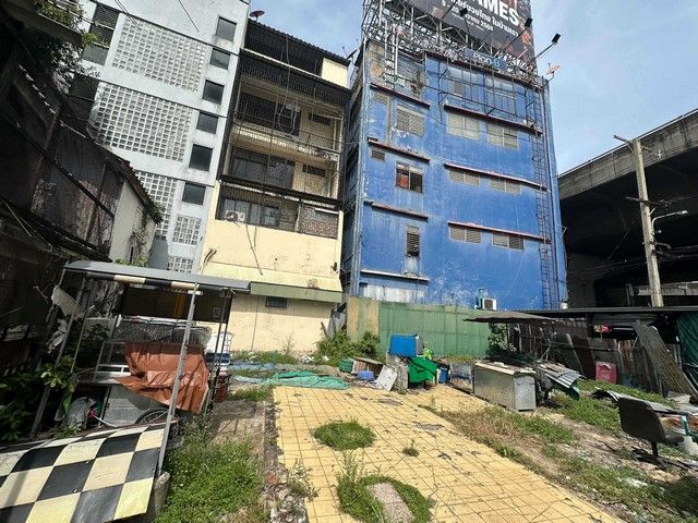 - ขาย ที่ดิน 45.3 ตรว. ซอยโทรคาเดโร ถนนสุรวงศ์ เหมาะทำบ้านอยู่อาศัย โฮมออฟฟิศ ร้านอาหาร