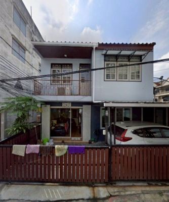 - ให้เช่าบ้าน 20 ตรว 4 ห้องนอน 1 ห้องน้ำ 1 ที่จอดรถ ใกล้เซนทรัลบางรัก และเซนทรัลพระราม 3 เดินทาง 10 นาที 15,000 บาท
